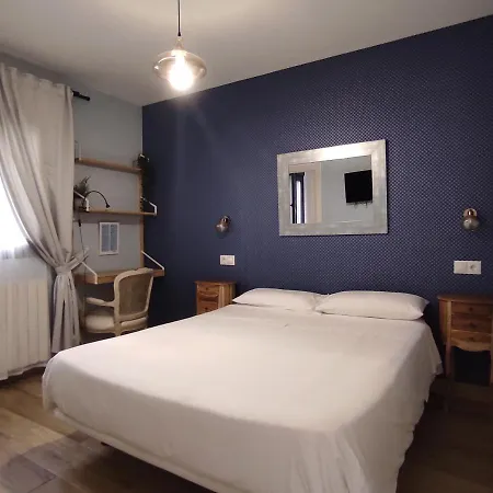 Гостевой дом Patios De 3*