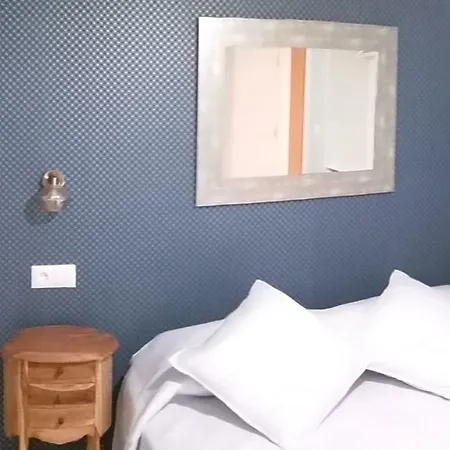 Pensjonat Patios De 3*