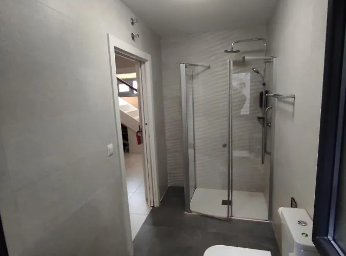 Patios De 招待所 3*