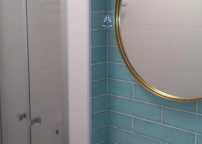 Patios De 3* Santander