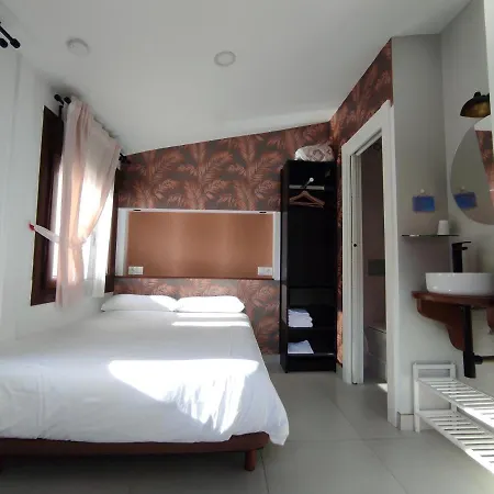 Patios De 3* סנטנדר